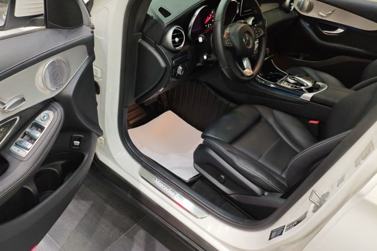 Used Mercedes-Benz GLC 2018 Facelift GLC 200 4MATIC
