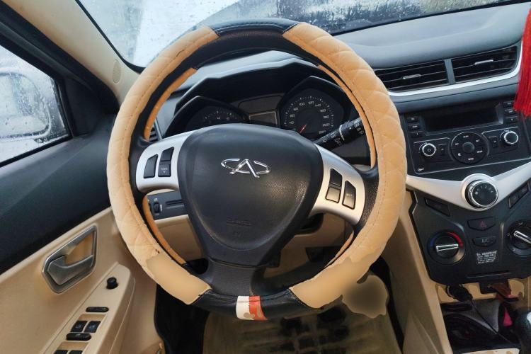 Used Chery Fengyun 2 2013 Hatchback 1.5L Manual Ruiyi Edition
