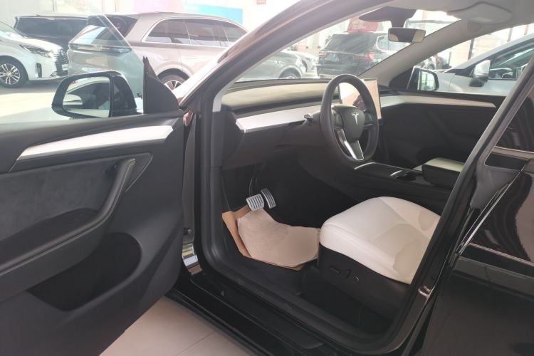 Used Tesla Model Y 2021 Performance High-Performance All-Wheel-Drive Version
