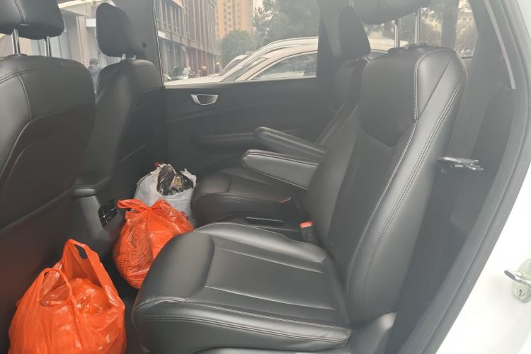 Used Wuling Jiachen 2022 1.5L Manual Light Comfort Edition
