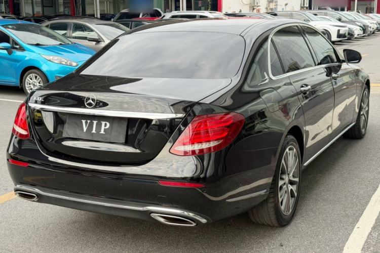 Used Mercedes-Benz E-Class 2016 E 200 L
