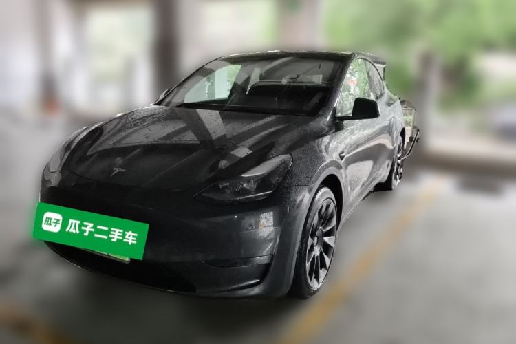 Used Tesla Model Y 2024 Long-Range All-Wheel-Drive Version