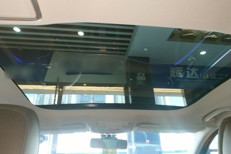 Used Mercedes-Benz E-Class 2022 Second Facelift E 300 L Luxury Edition
