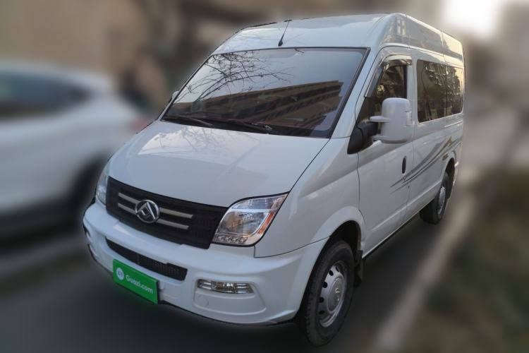 Used SAIC MAXUS Xintu V80 2023 2.0T Manual Classic Aoyuntong Power Version Short Wheelbase Mid-Height 5/6-Seater