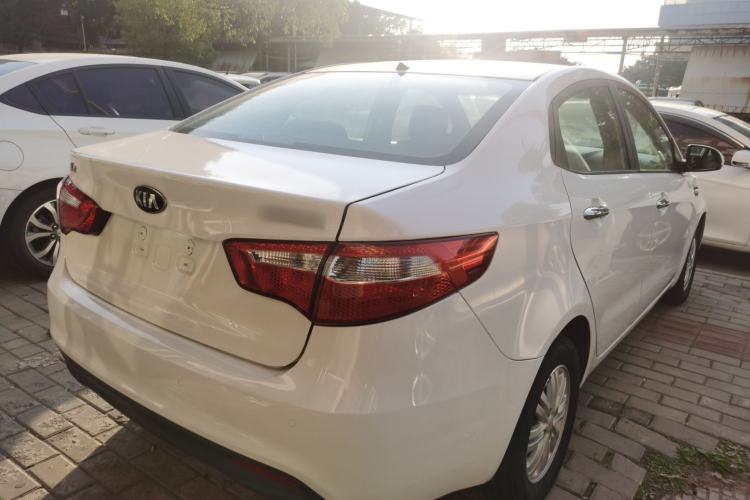 Used Kia K2 2012 Sedan 1.4L Automatic GLS Commemorative Edition
