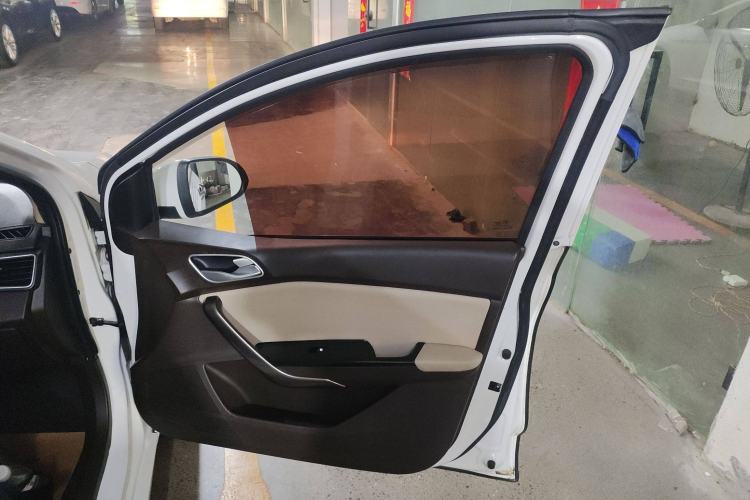 Used Baojun 310W 2017 1.5L Manual Comfort Model China V Standard
