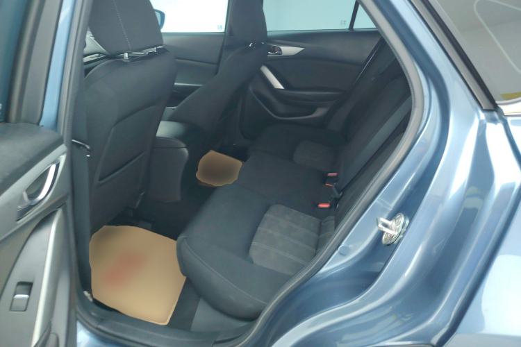 Used Mazda CX-4 2018 2.0L Automatic Two-Wheel Drive Blue Sky Dynamic Version China VI Standard
