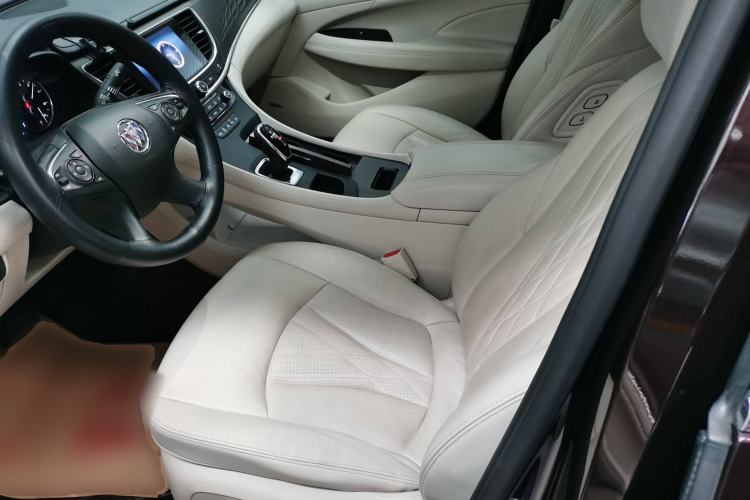 Used Buick LaCrosse 2022 Avenir Avia First Edition
