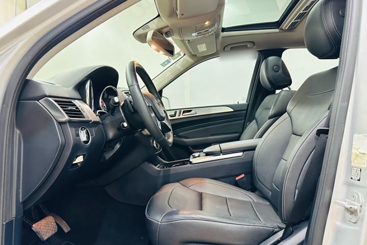 Used Mercedes-Benz M-Class 2015 ML 320 4MATIC