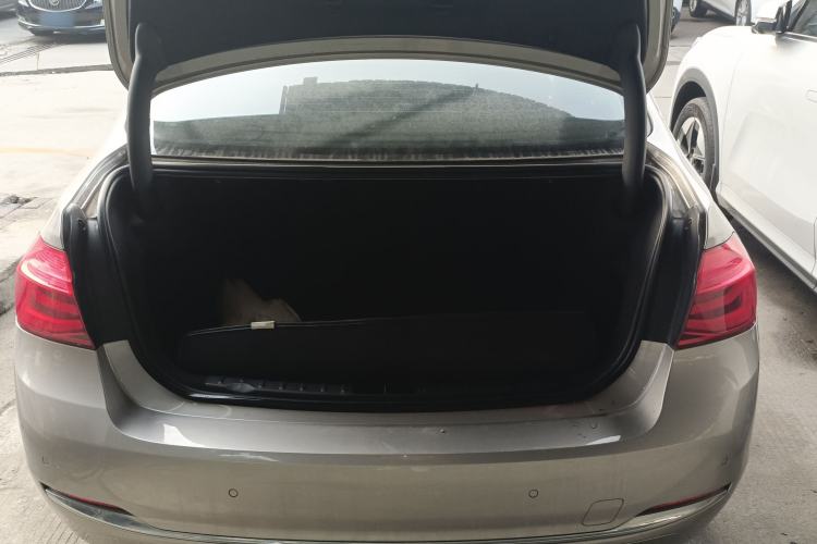 Used BMW 3 Series 2017 320Li Fashion Model