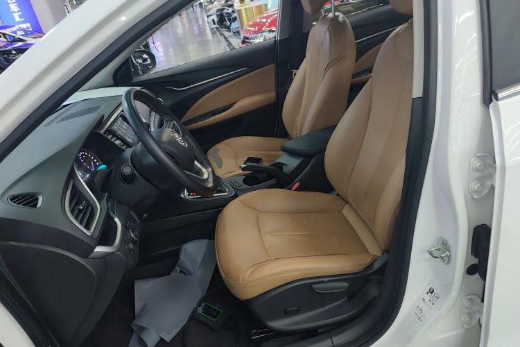 Used Buick GT 2019 18T Automatic Connected Flagship Version China V Standard
