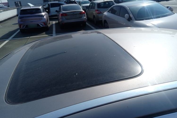 Used BMW 5 Series 2015 535Li Leading Model
