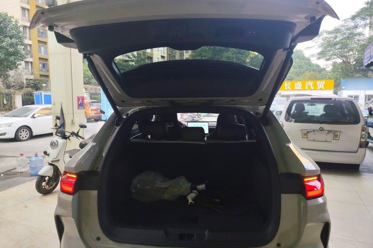 Used BYD Song PLUS New Energy 2025 EV Smart Drive Edition 605km Flagship Model