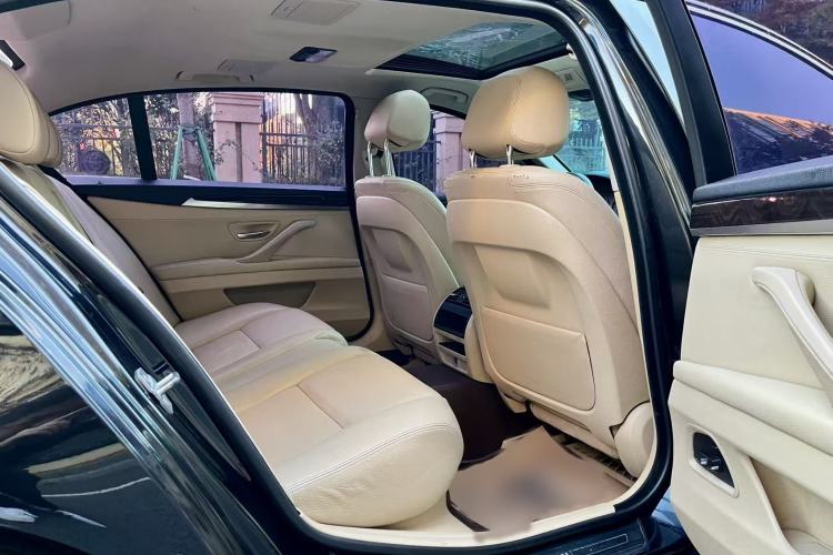 Used BMW 5 Series 2014 525Li Leading Model