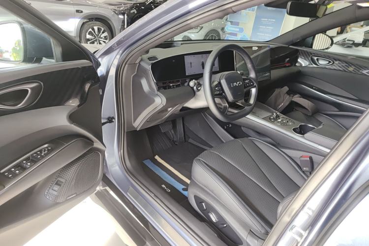 Used BYD Seal 2025 650 Intelligent Driving Version
