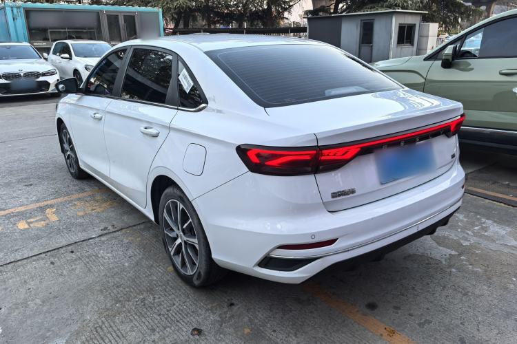 Used Geely Auto Emgrand 2022 4th Generation 1.5L CVT Flagship Model
