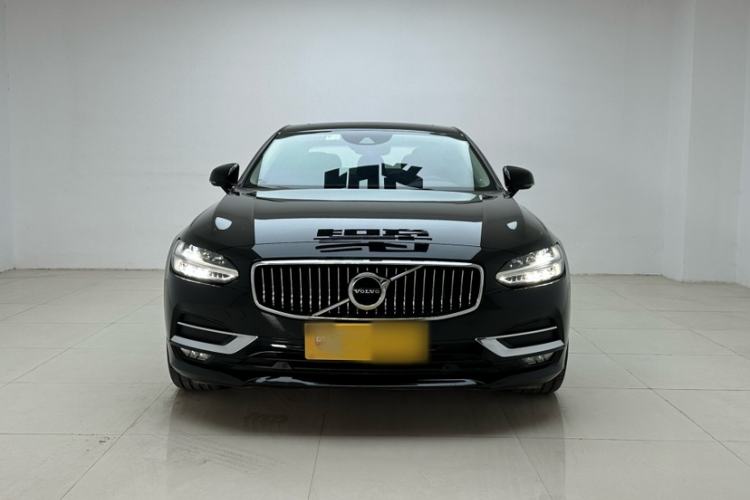 Used Volvo S90 2020 T5 Zhiyi Luxury Edition

