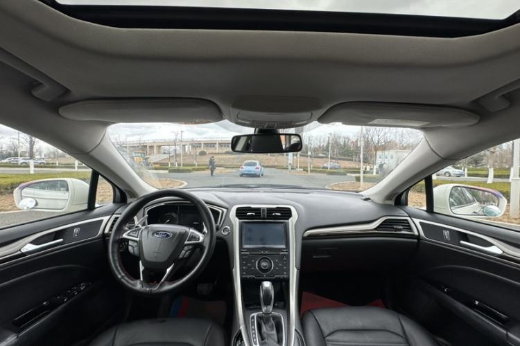 Used Ford Mondeo 2013 2.0L GTDi 200 Fashion Edition
