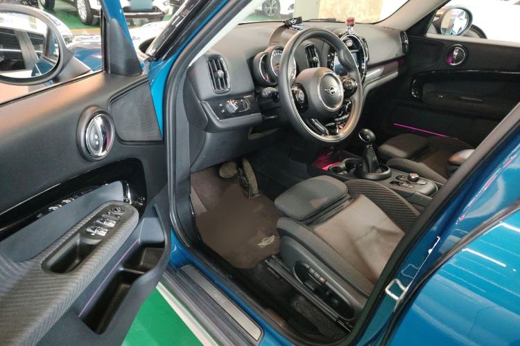 Used  Countryman 2018 1.5T COOPER Artist

