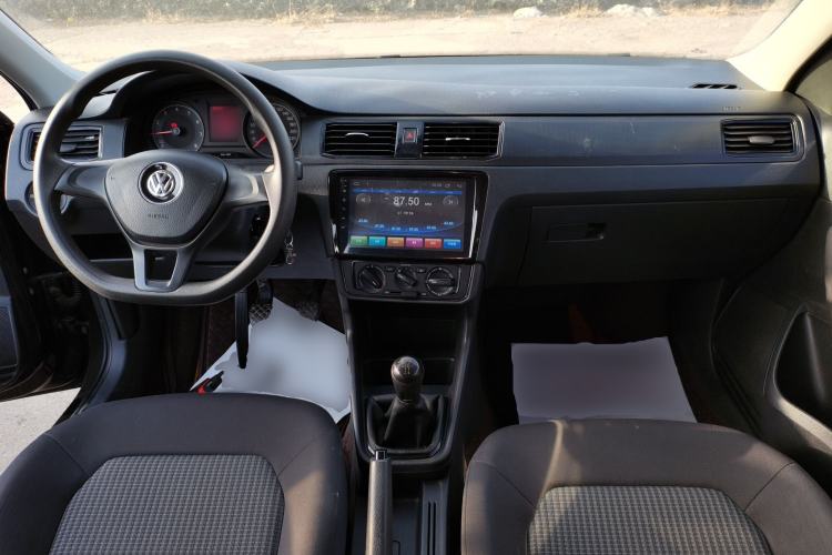 Used Volkswagen Santana 2016 1.4L Manual Fashion Edition