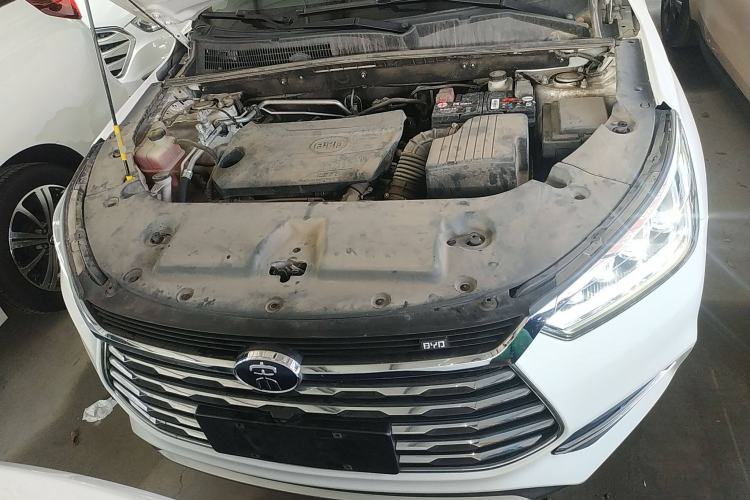 Used BYD Song 2021 Classic Edition 1.5T Automatic Luxury Model
