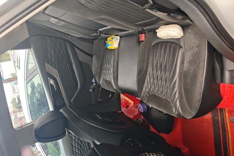 Used Hongqi HS5 2022 Revised Version 2.0T Smart Connect Flagship Edition
