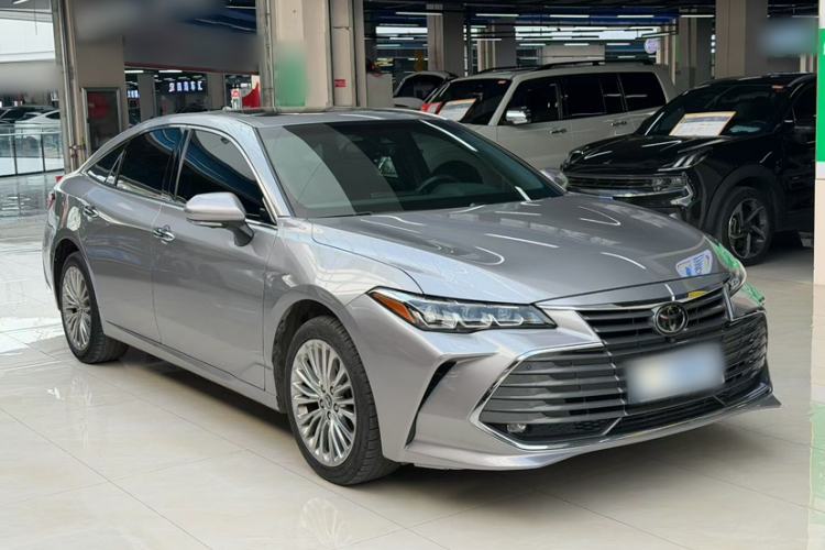 Used Toyota Avalon 2019 2.0L XLE Premium Edition China VI
