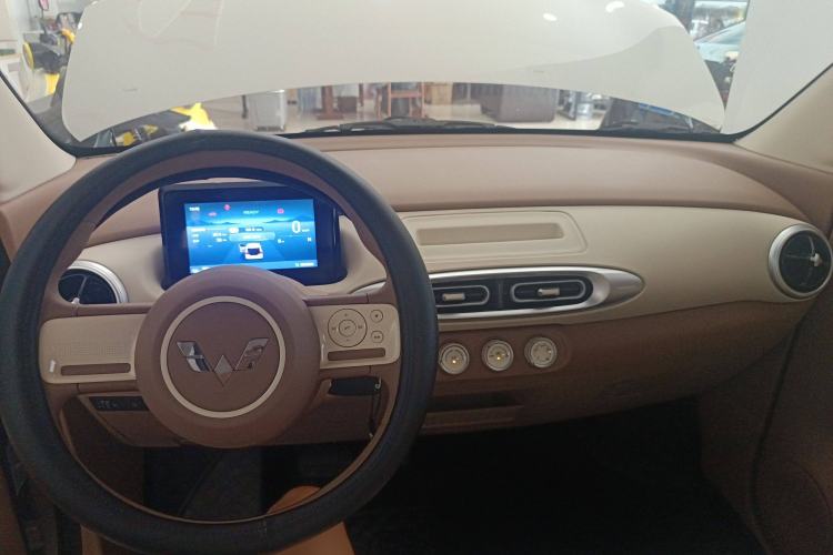 Used Wuling Hongguang MINIEV 2025 Four-Door Version Advanced Edition
