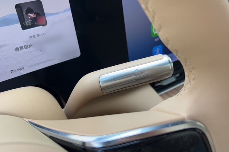 Used Hima AITO M8 2025 Extended-Range Ultra Version 53.4 kWh 6-Seater Edition