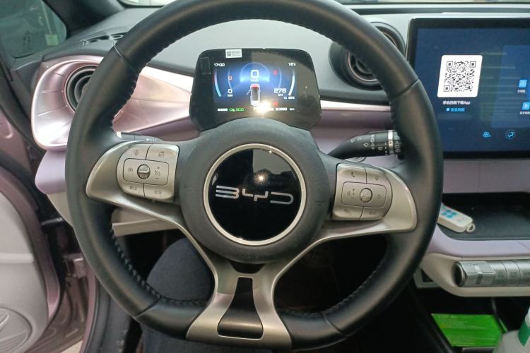 Used BYD Dolphin 2023 420 km Fashion Edition
