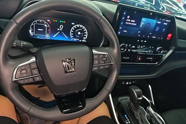 Used Toyota Crown Land Cruiser 2022 2.0T Four-Wheel Drive Prestige Edition
