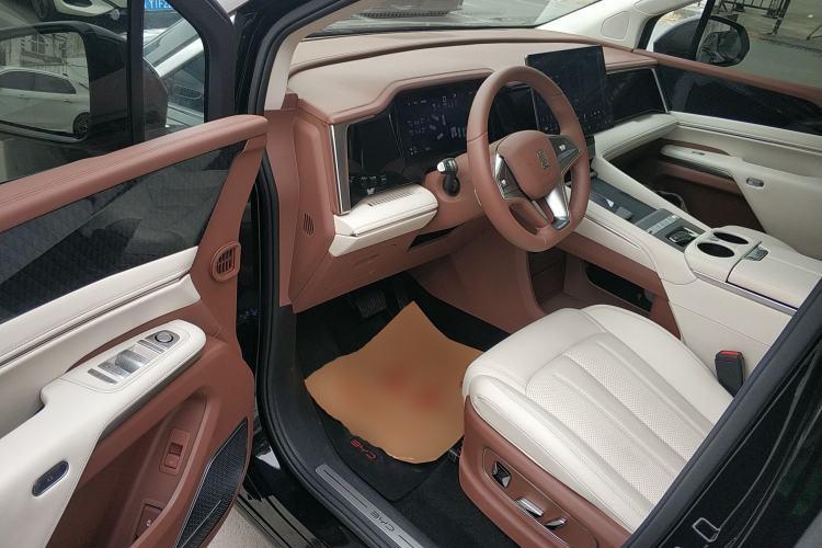 Used BYD Xia 2025 DM-i 1.5T 180km Excellence Model
