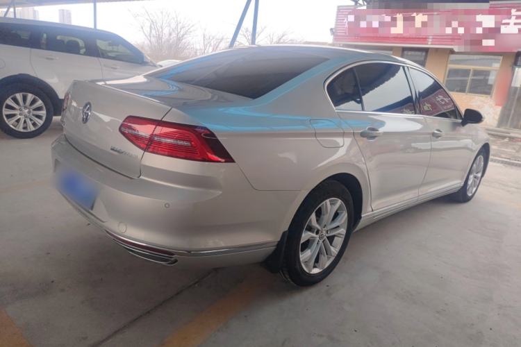 Used Volkswagen Magotan 2018 Facelift 330TSI DSG Luxury Model
