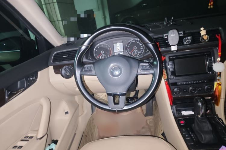 Used Volkswagen Passat 2014 1.8TSI DSG Prestige Edition