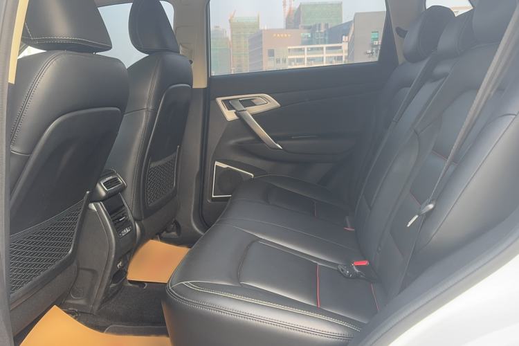 Used Geely Auto Emgrand X7 Sport 2018 1.8TD Automatic Two-Wheel Drive Smart 4G Connected Version