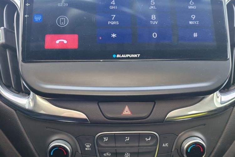 Used Chevrolet Equinox 2017 550T Automatic All-Wheel-Drive Top-Tier Version