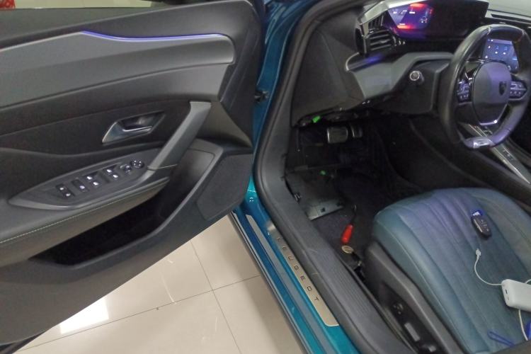 Used Peugeot 408X 2023 Boundary-Free Edition
