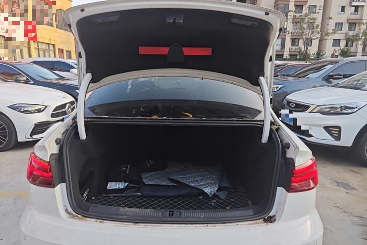 Used Audi A3 2020 Limousine 35 TFSI Fashion Edition China VI Emission Standard