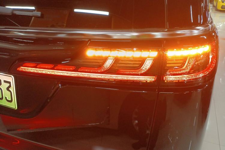 Used VOYAH Dream 2024 PHEV Ultra-Long Range Flagship Edition
