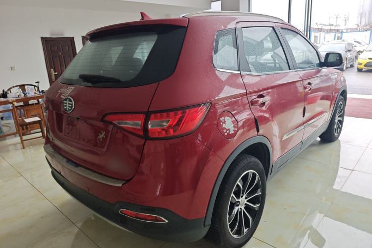 Used FAW Senya R7 2016 1.6L Manual Prestige Edition
