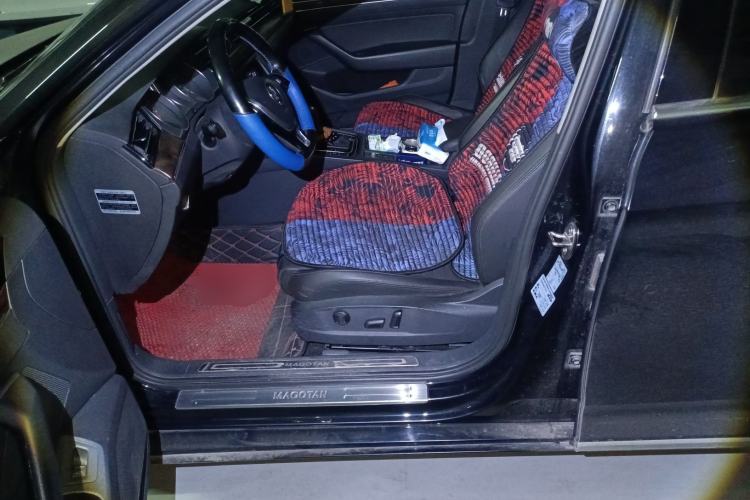 Used Volkswagen Magotan 2017 330TSI DSG Luxury Model
