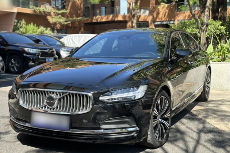 Used Volvo S90 2022 B5 Zhiyuan Luxury Edition
