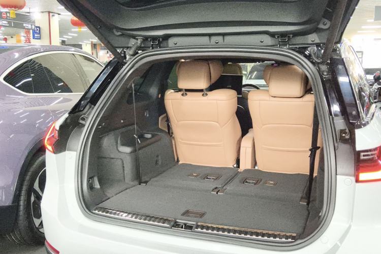 Used Nio ES8 2020 415 km Range 6-Seater Version
