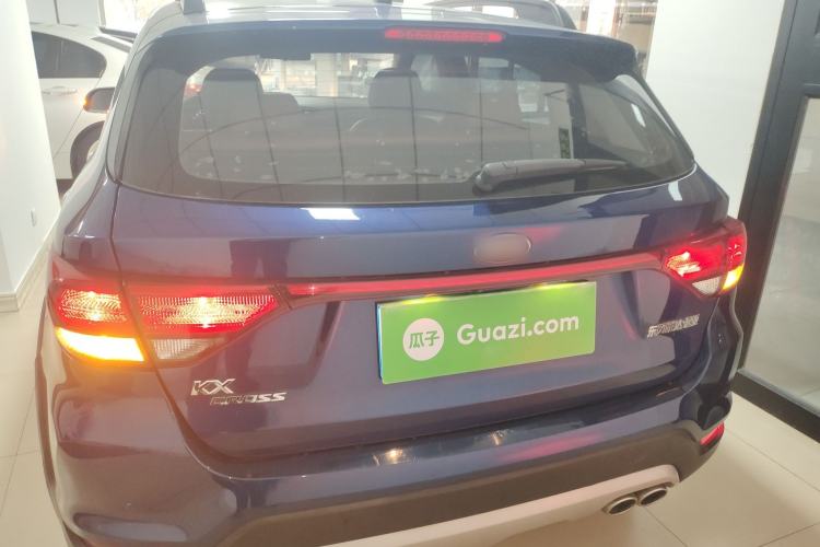 Used Kia KX Cross 2017 1.4L AT GLS
