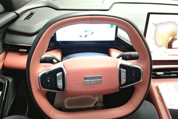 Used  L6 2025 EM-i 140km Starship Edition
