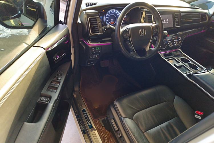 Used Honda Elysion 2019 2.0L Hybrid Comfort Edition
