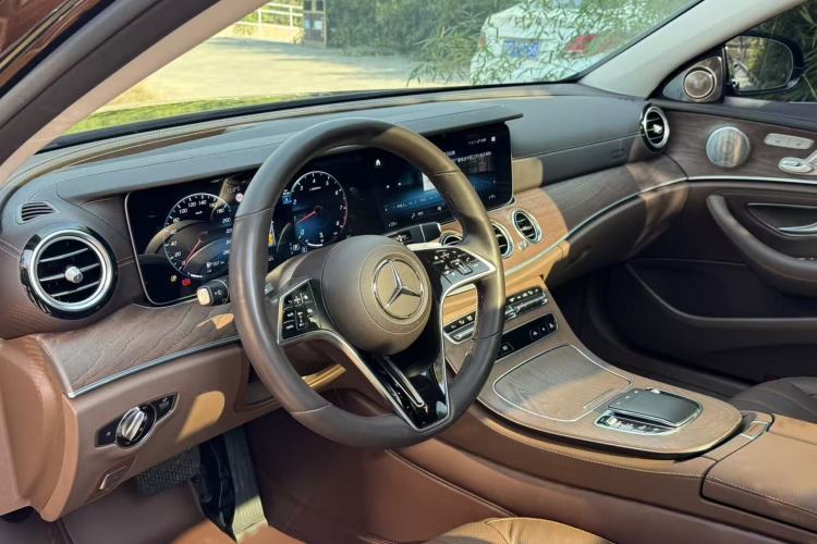 Used Mercedes-Benz E-Class 2022 E 300 L Premium Edition
