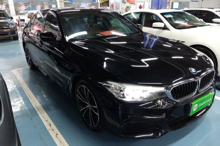 Used BMW 5 Series 2019 Facelifted 530Li Leading Edition M Sport Package
