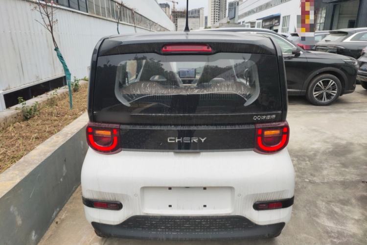 Used Chery QQ Ice Cream 2024 Edition Youth Version 205km Sundae