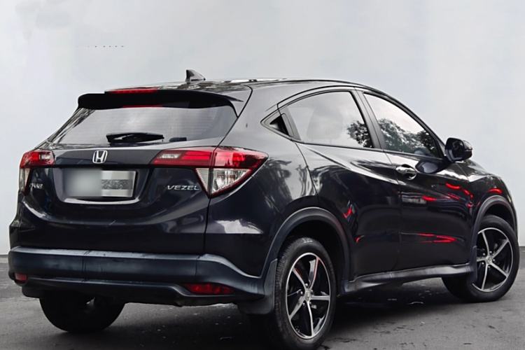 Used Honda Vezel 2020 1.5L CVT Luxury Edition

